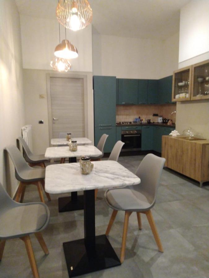 Bed and Breakfast Donna Lena Relais Napoli Exterior foto